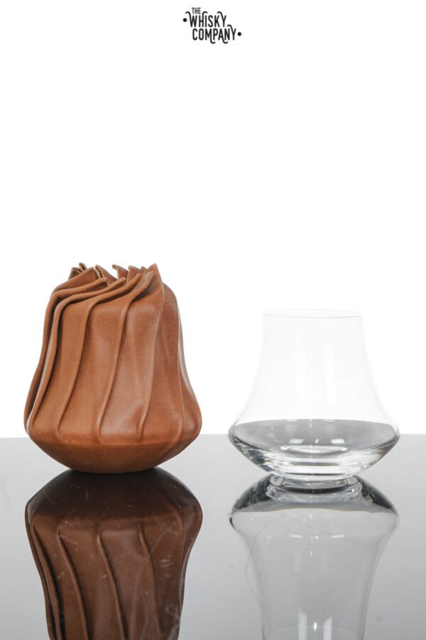 Denver & Liely – The Explorer Pack